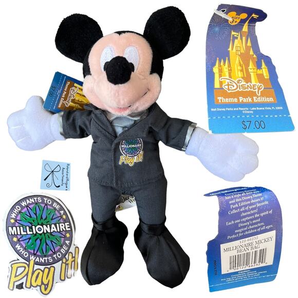 Disney Theme Parks Edition Who Wants to be a Millionaire Mickey Plush - Picture 1 of 4